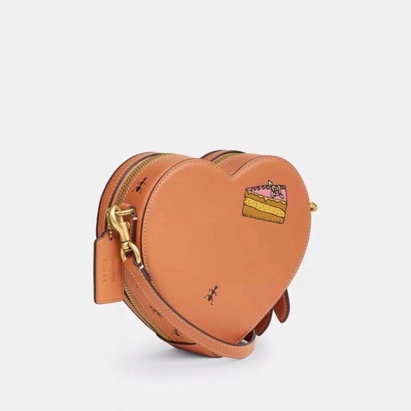 New Coach X Observed By Us Heart Crossbody - Picture 6 of 9